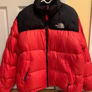 NORTH FACE DOWN JACKET